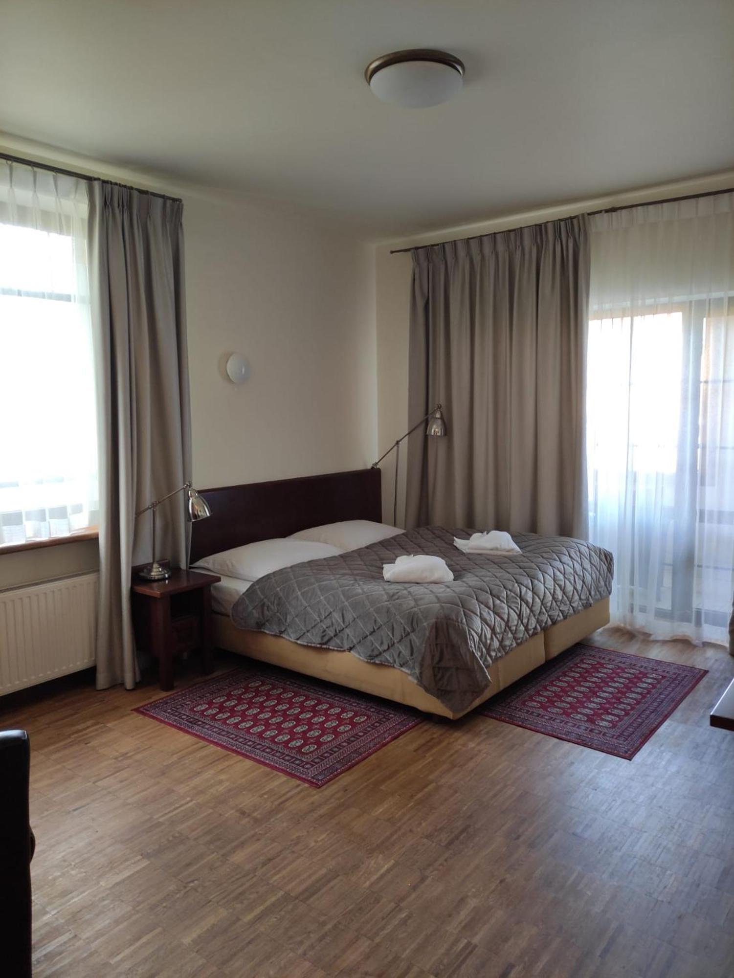Jasny Dwor Otel Polanica-Zdroj Dış mekan fotoğraf