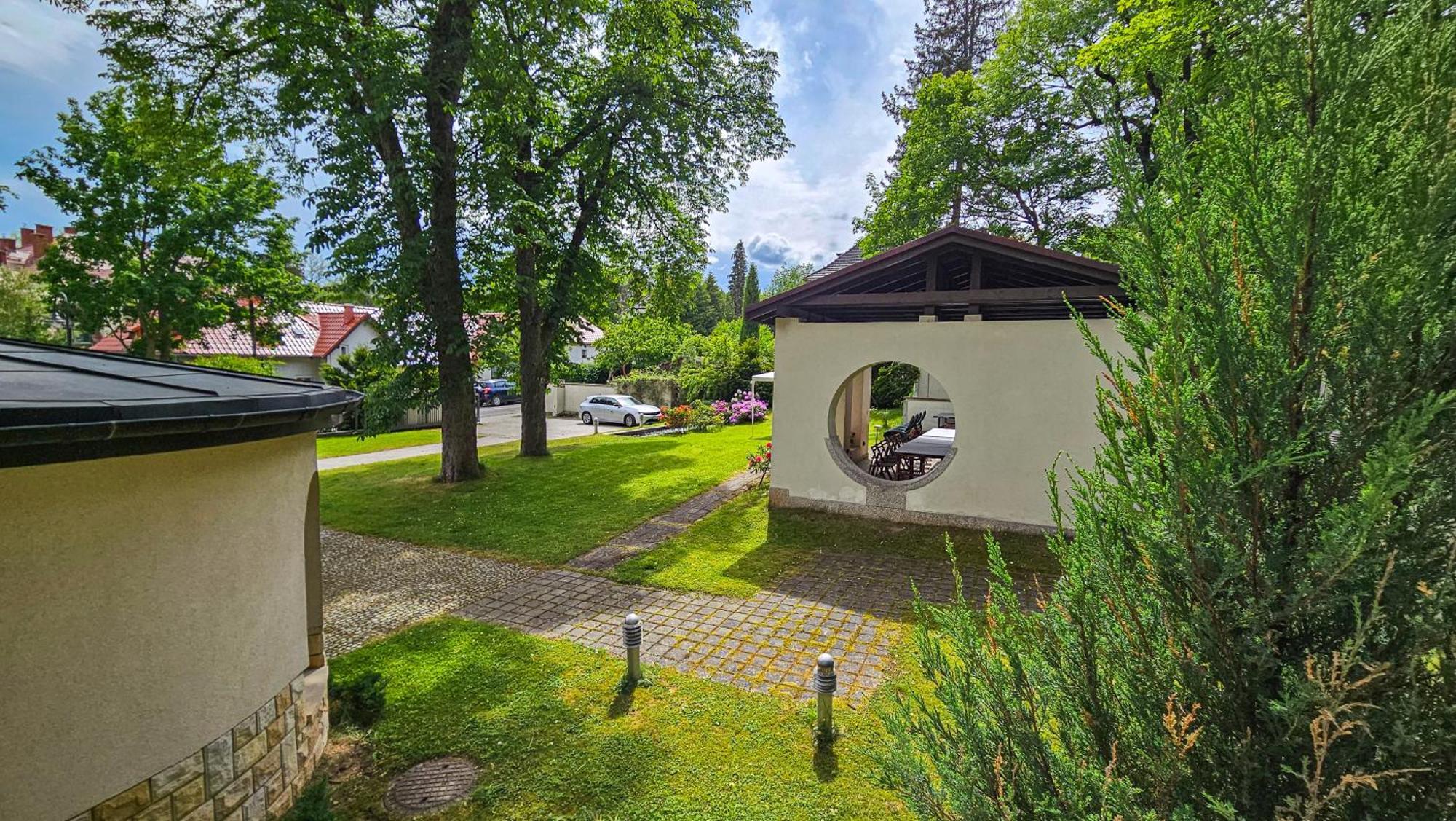 Jasny Dwor Otel Polanica-Zdroj Dış mekan fotoğraf