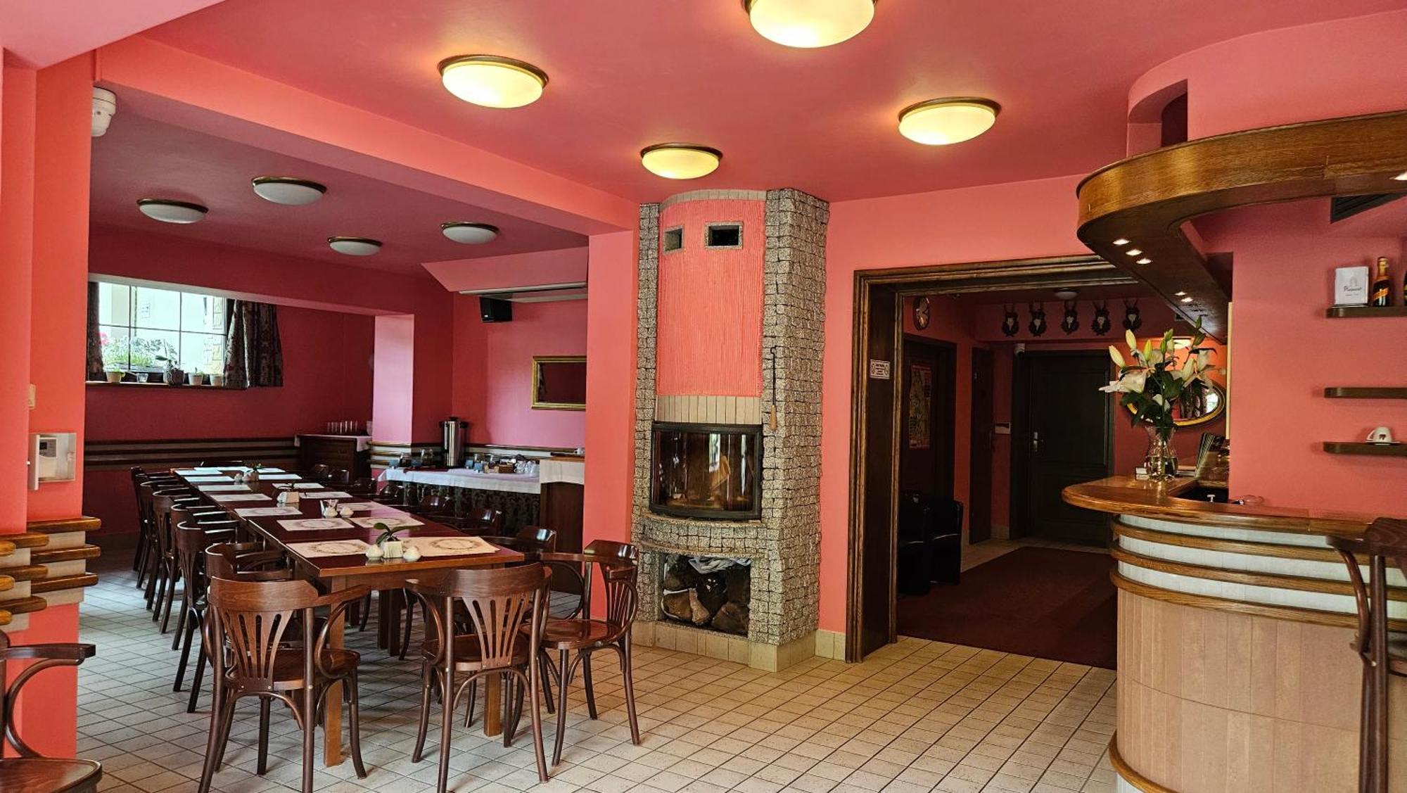 Jasny Dwor Otel Polanica-Zdroj Dış mekan fotoğraf
